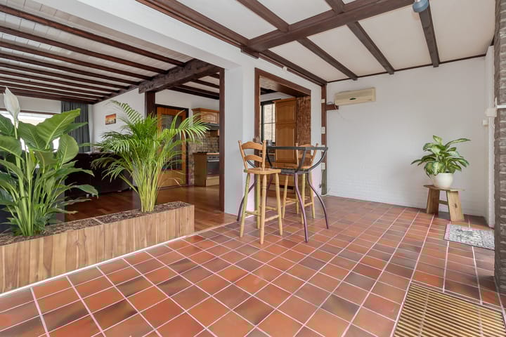 Foto 15 van Kluisstraat 66