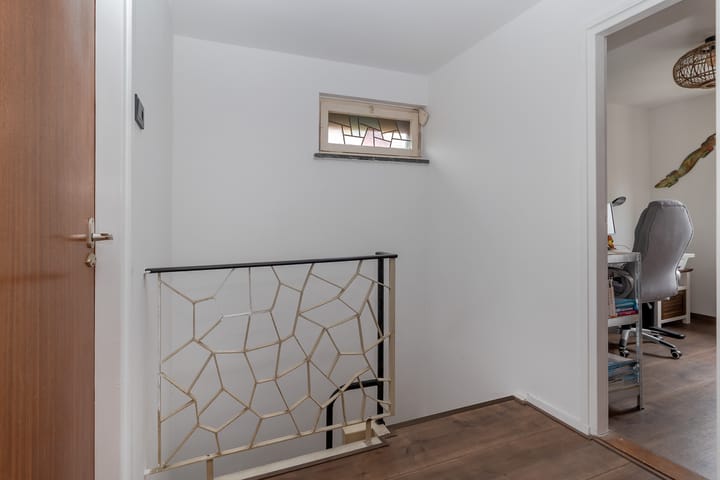 Foto 26 van Kluisstraat 66