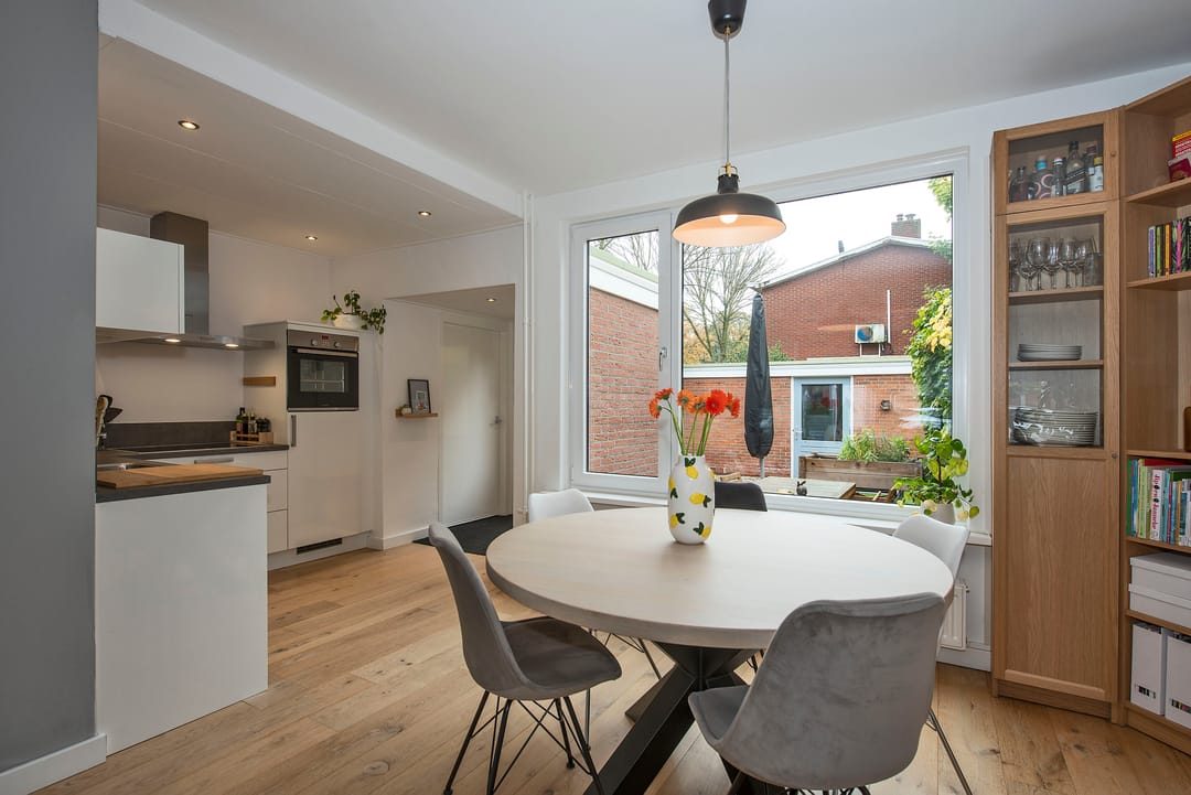 Photo 2 of Poolsterstraat 30