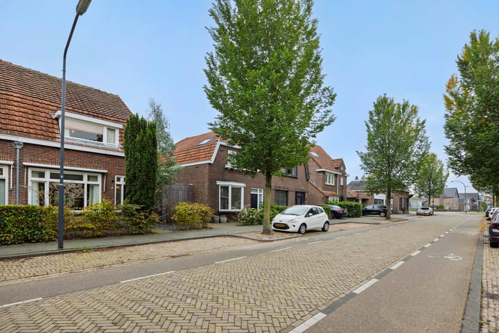 Photo 2 of Theresialaan 103