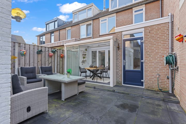 Foto 2 van Galoppeerbaan 12