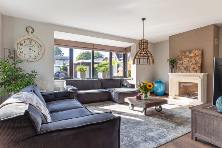 Foto 2 van Hogeweg 8-B