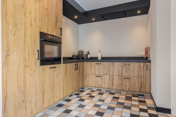 Foto 3 van Hogeweg 8-B