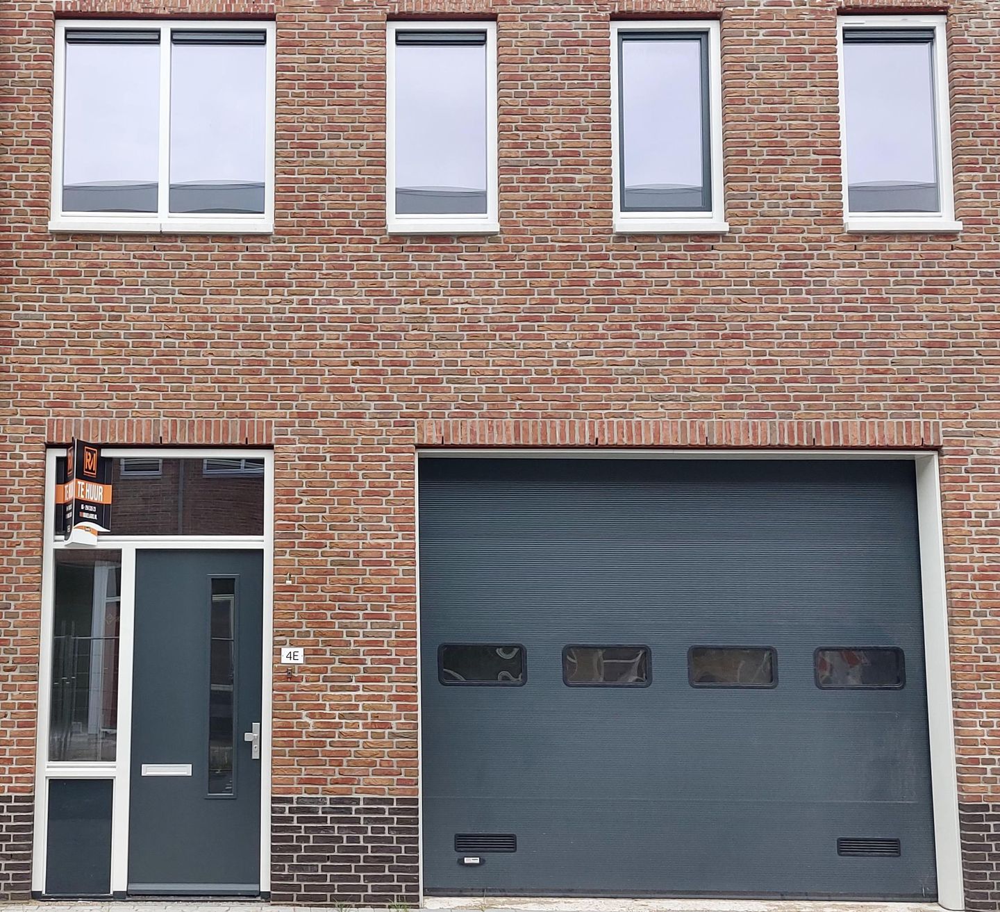 View photo 2 of Nijverheidslaan 4-E