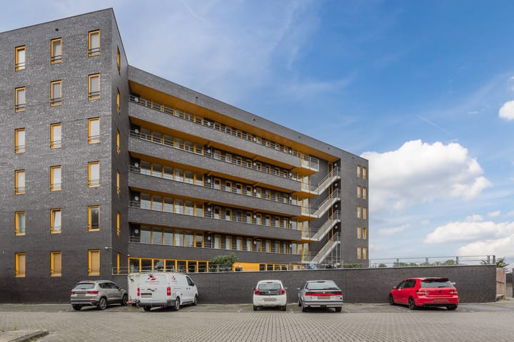 Photo 6 of Langstraat 43