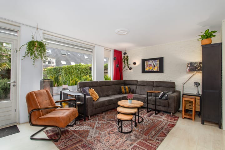 Foto 4 van Bertha von Suttnerlaan 4