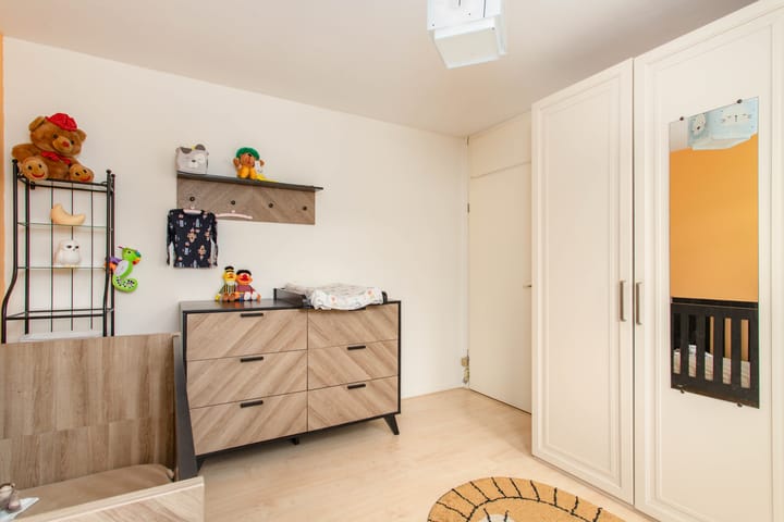 Foto 14 van Bertha von Suttnerlaan 4