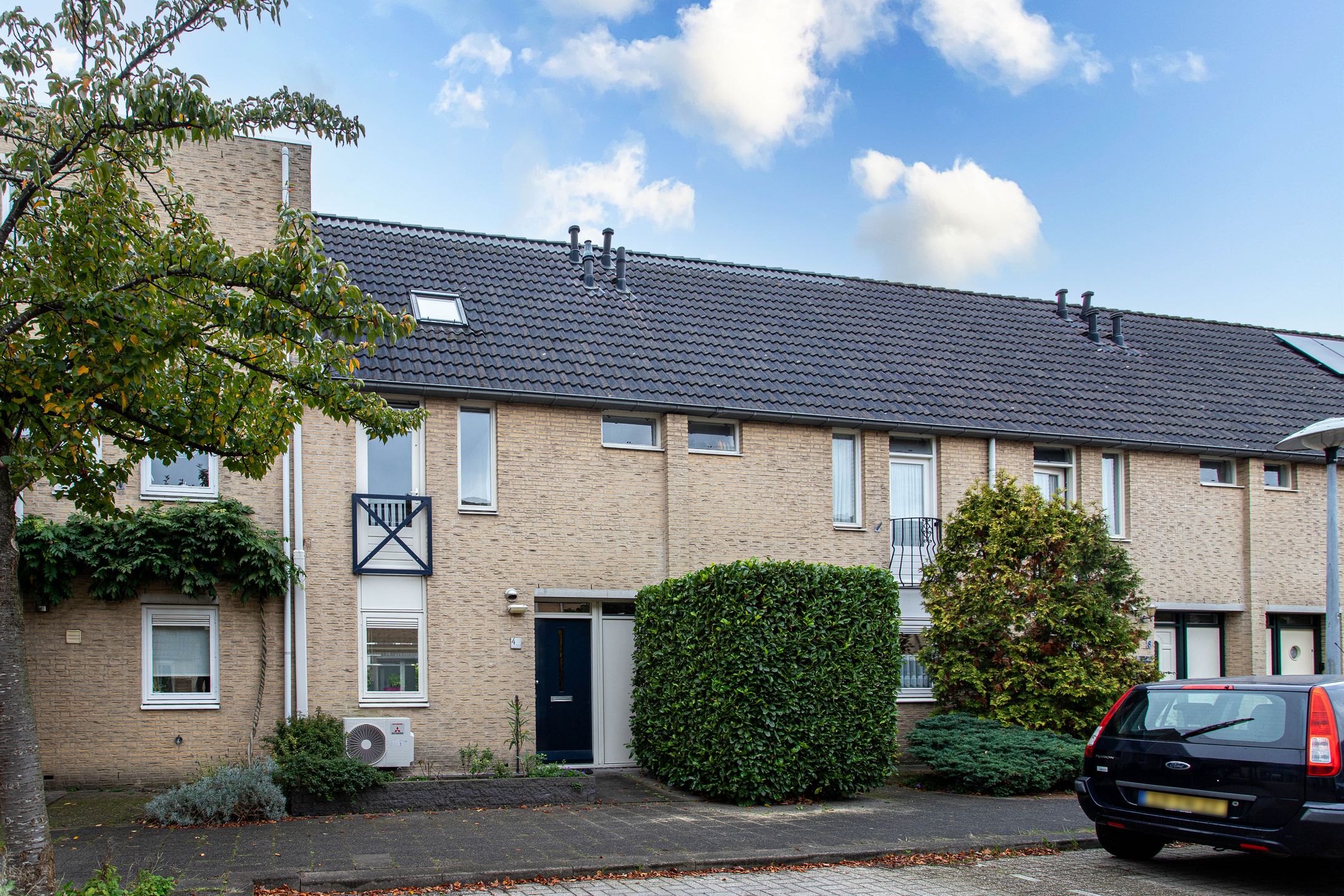 Foto 24 van Bertha von Suttnerlaan 4