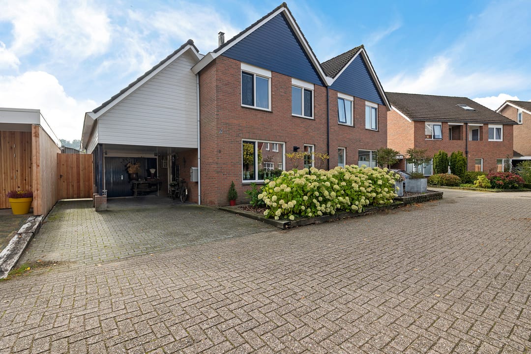 Foto 1 van Mertenshof 3