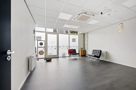 De Lugt 16 tertiary image