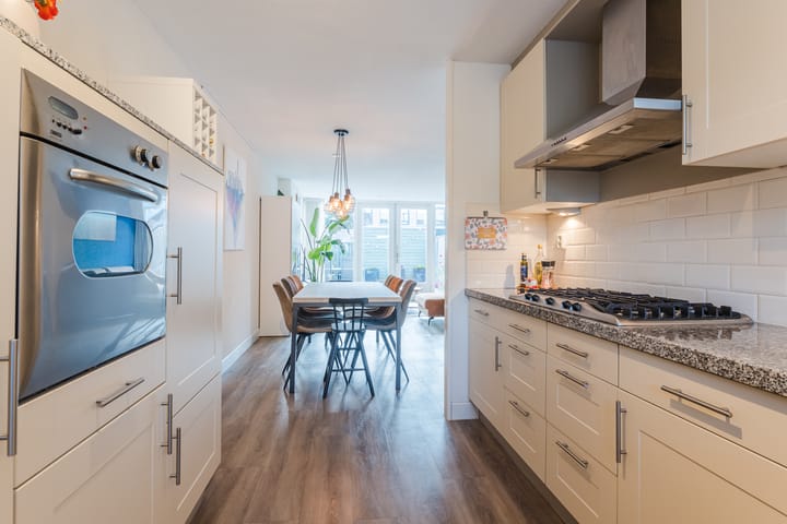 Foto 14 van Debussyhof 4