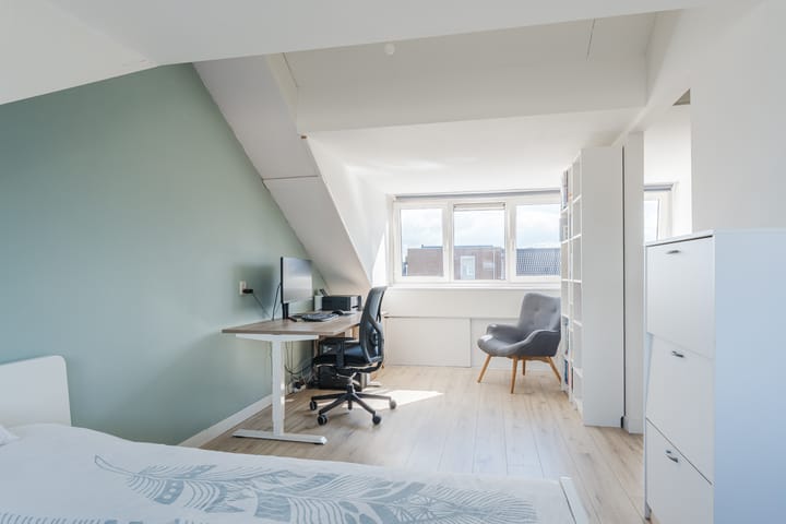 Foto 28 van Debussyhof 4