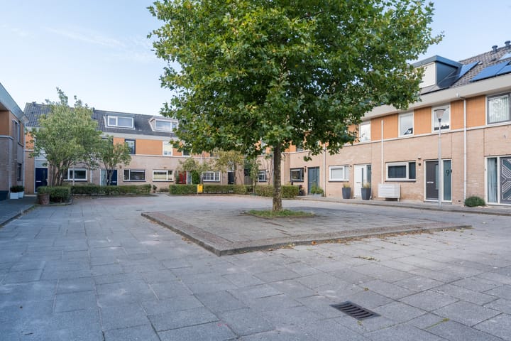 Foto 38 van Debussyhof 4