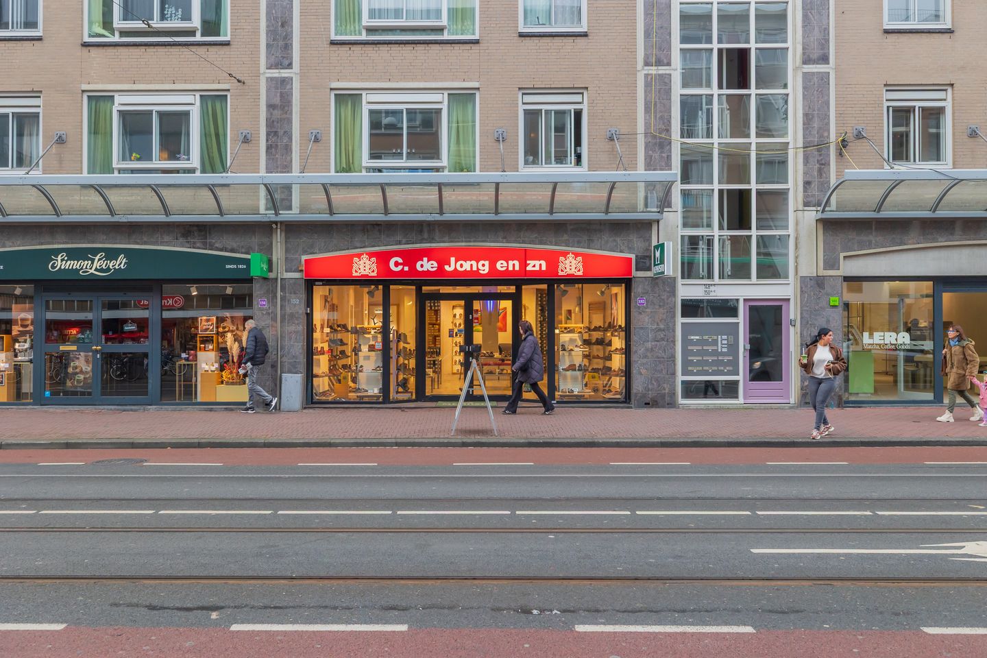 Bekijk foto 1 van Ferdinand Bolstraat 152