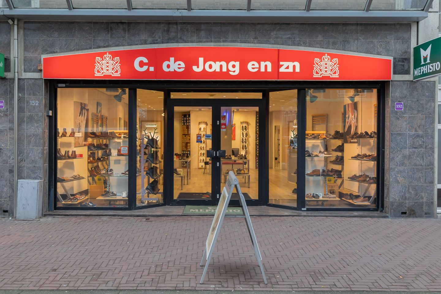 Bekijk foto 4 van Ferdinand Bolstraat 152