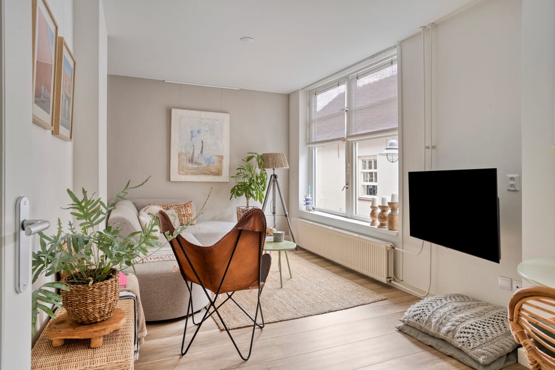 Photo 2 of Berewoutstraat 3