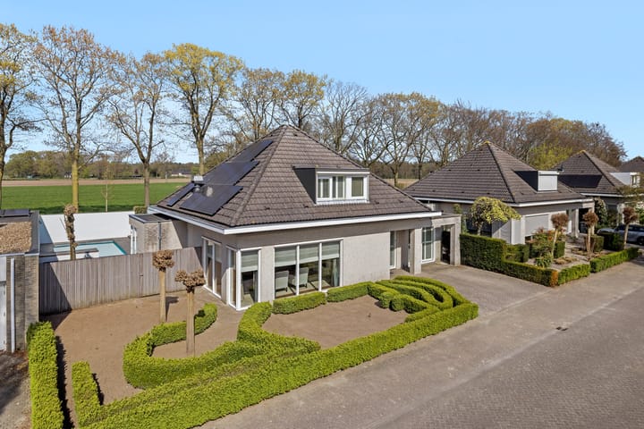 Foto 2 van Noorderklamp 23