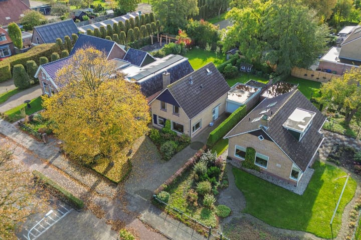 Photo 1 of van Harenstraat 132