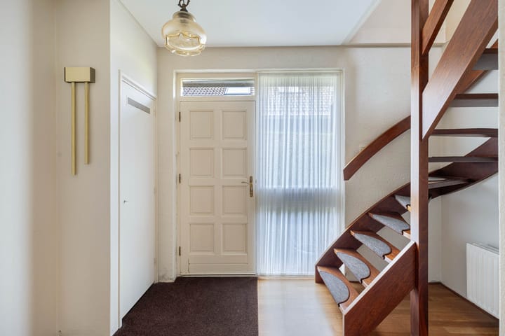 Photo 14 of van Harenstraat 132