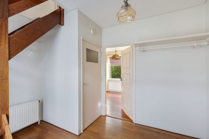 Photo 16 of van Harenstraat 132