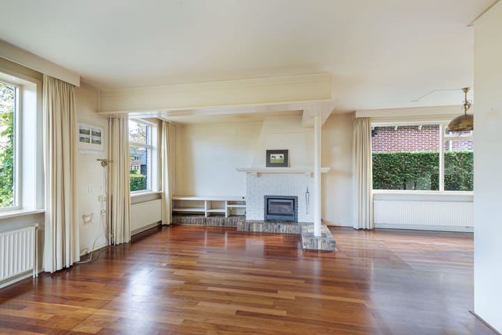 Photo 19 of van Harenstraat 132