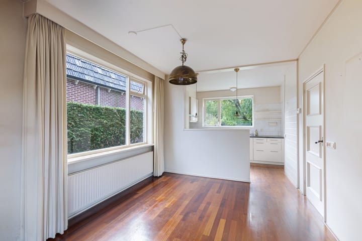 Photo 21 of van Harenstraat 132
