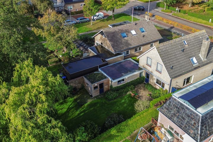 Photo 34 of van Harenstraat 132