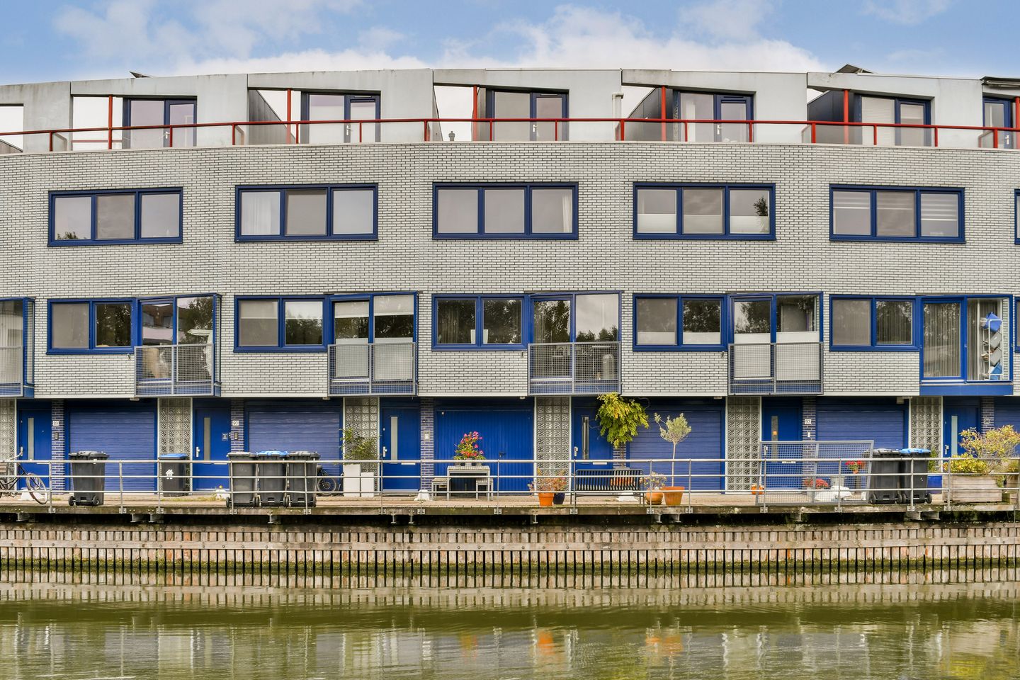 Foto 1 van Aquamarin 92