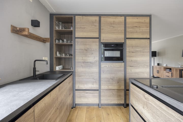 Photo 12 of Arndt van Buerenstraat 2-A