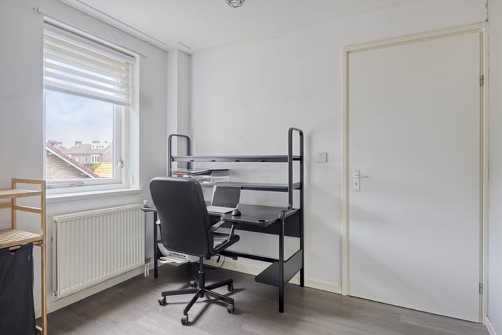 Photo 22 of Arndt van Buerenstraat 2-A