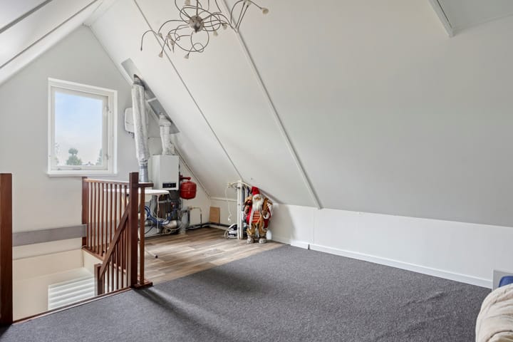 Photo 27 of Arndt van Buerenstraat 2-A