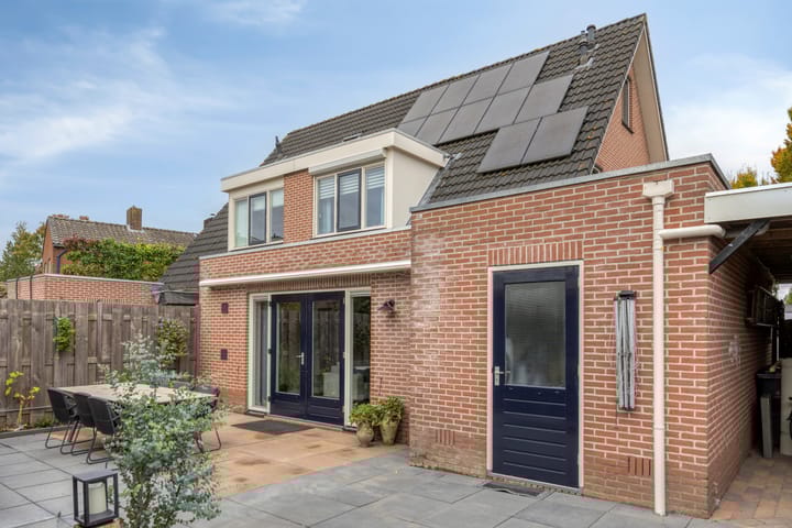 Photo 30 of Arndt van Buerenstraat 2-A