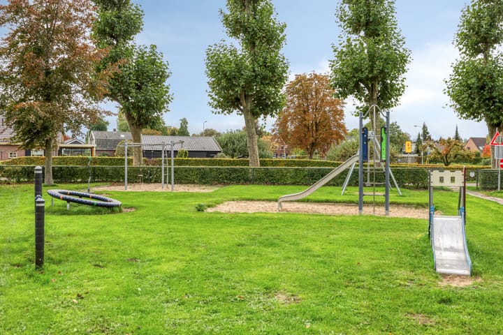 Photo 34 of Arndt van Buerenstraat 2-A