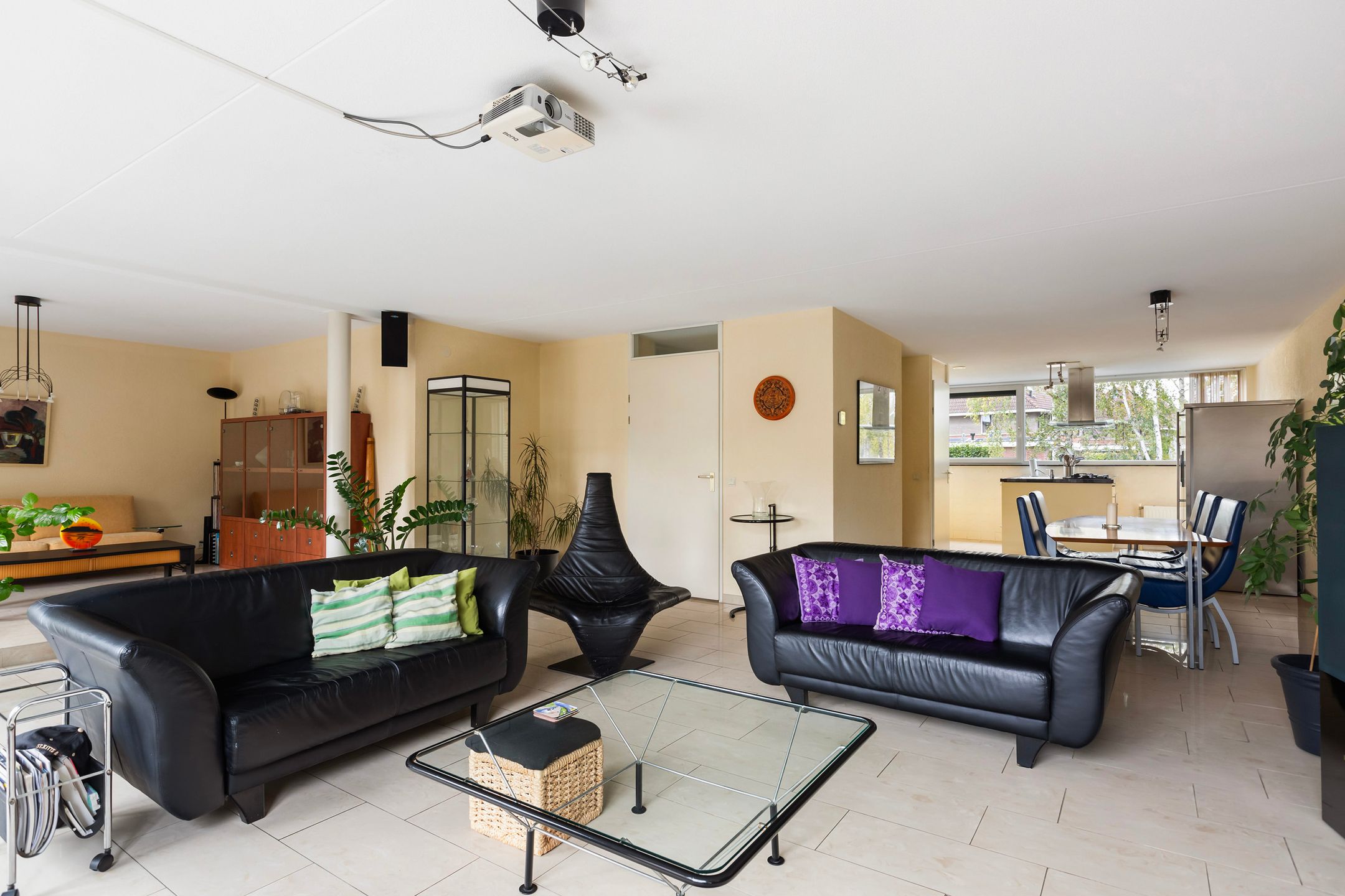 Photo 21 of Limes 25