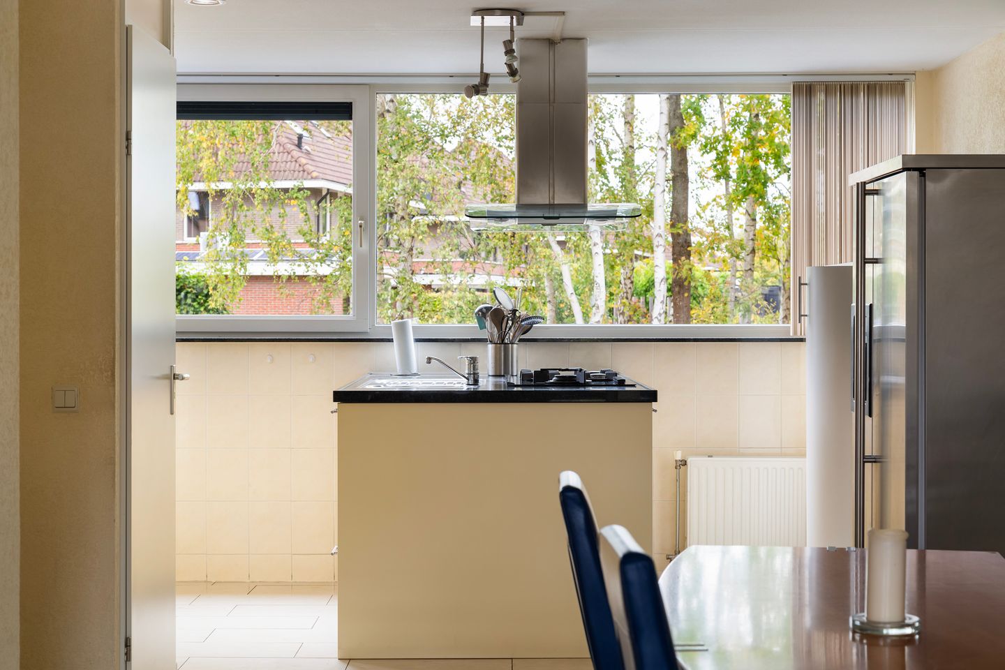 Photo 25 of Limes 25