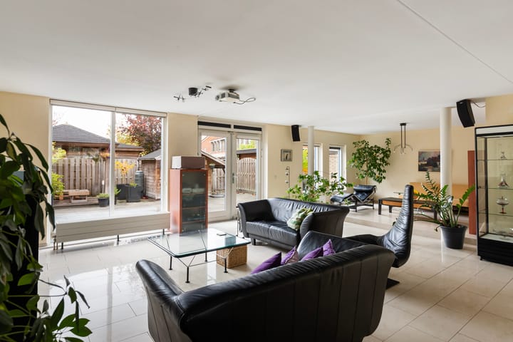 Foto 13 van Limes 25