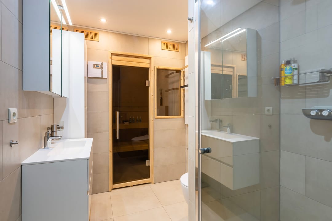 Photo 38 of Limes 25