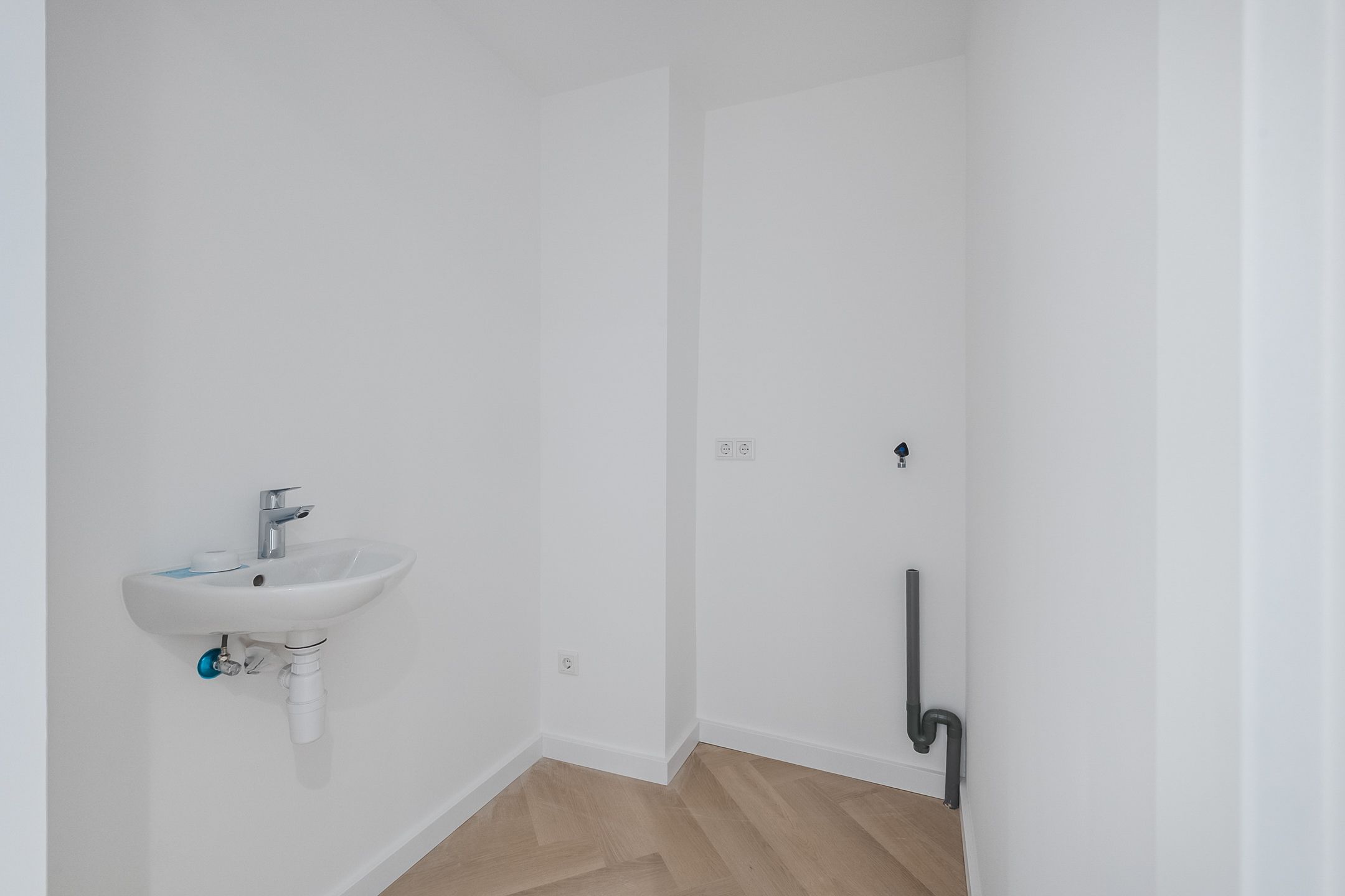 Foto 12 van Kanaalweg 22