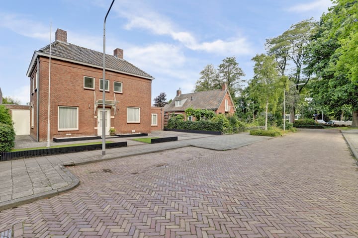 Foto 2 van Berkenlaan 2