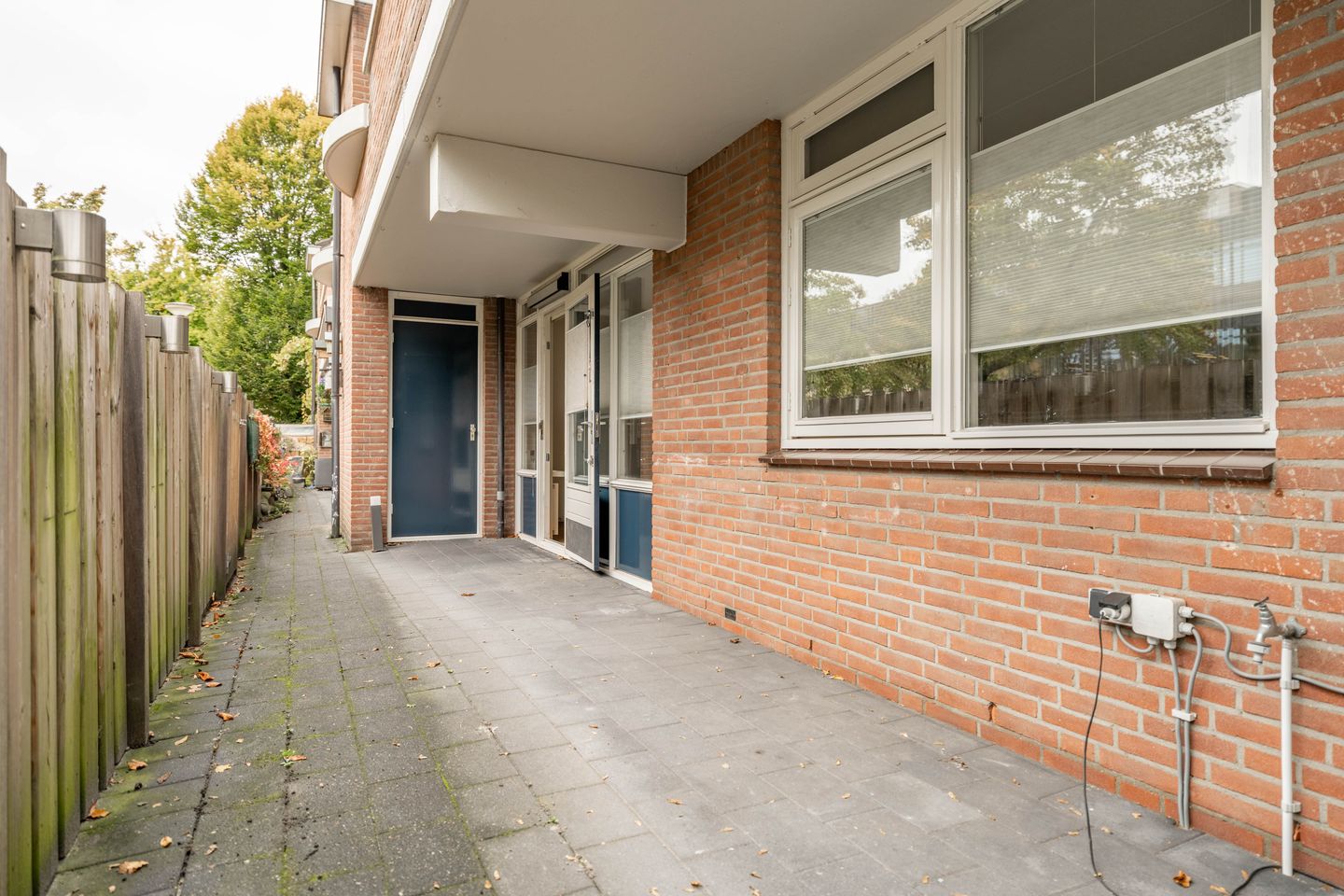 Photo 4 of Huzarenstraat 31