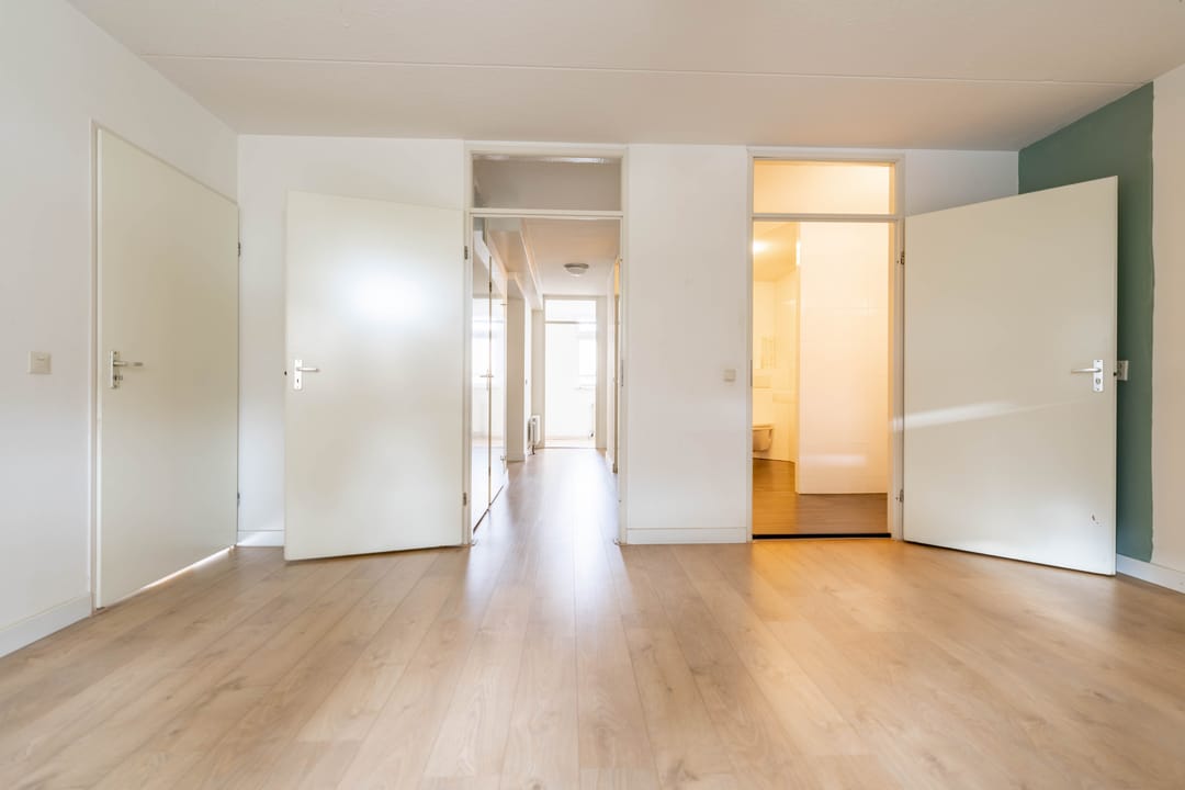 Photo 13 of Huzarenstraat 31