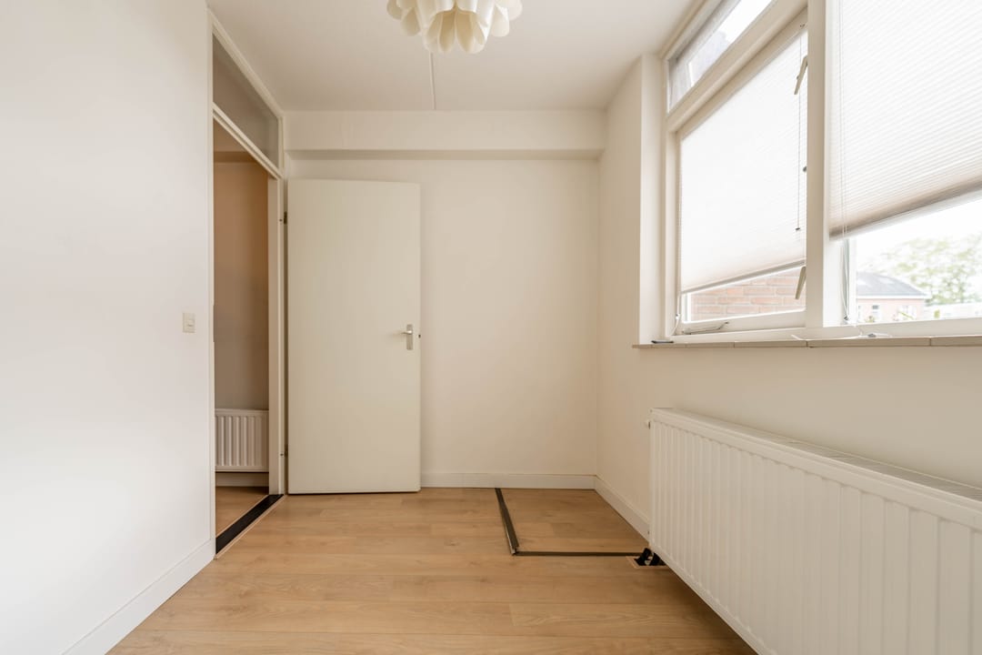 Photo 17 of Huzarenstraat 31