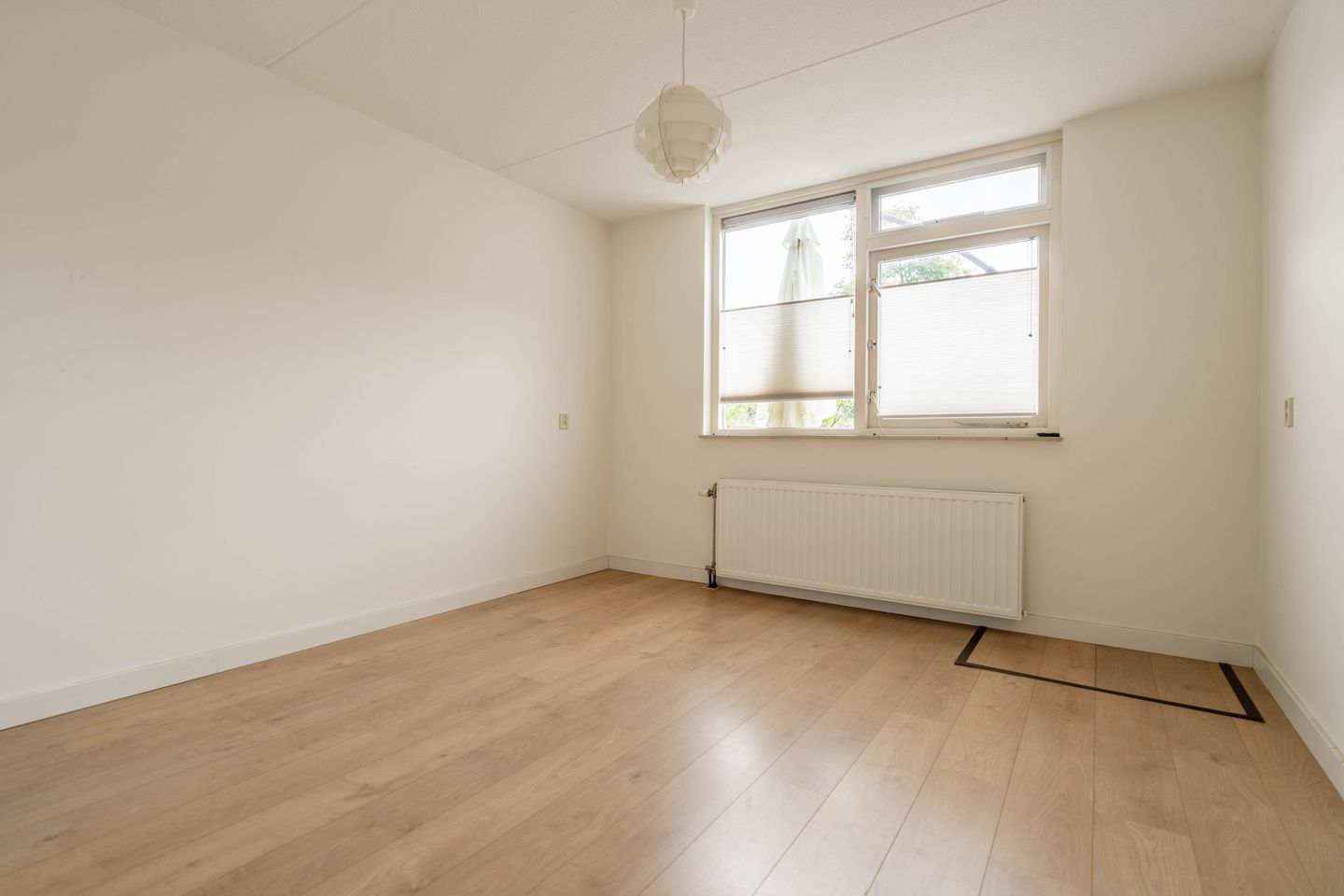 Photo 19 of Huzarenstraat 31