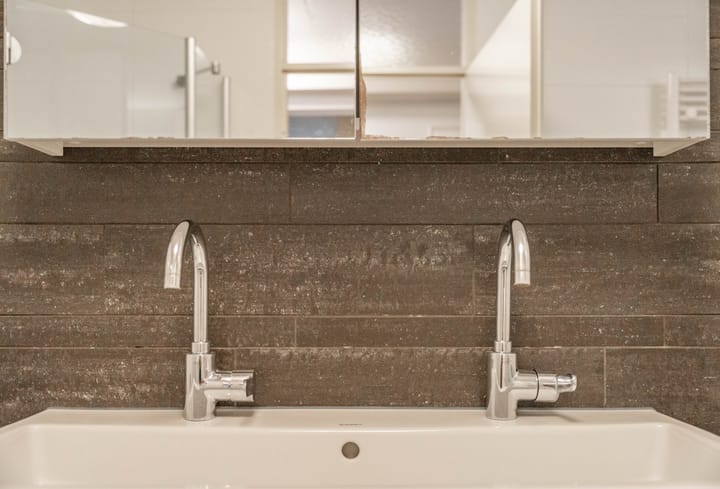 Photo 23 of Huzarenstraat 31