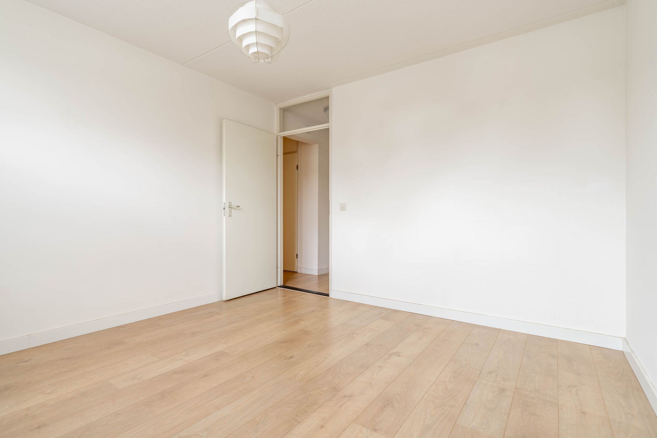 Photo 24 of Huzarenstraat 31