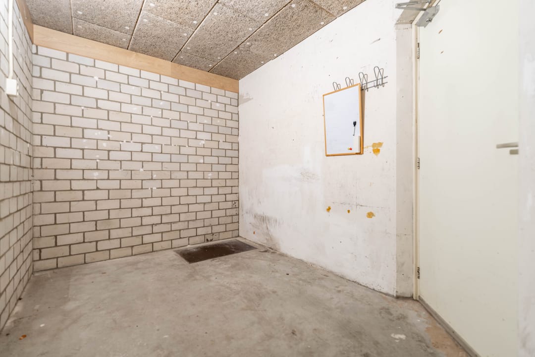 Photo 28 of Huzarenstraat 31