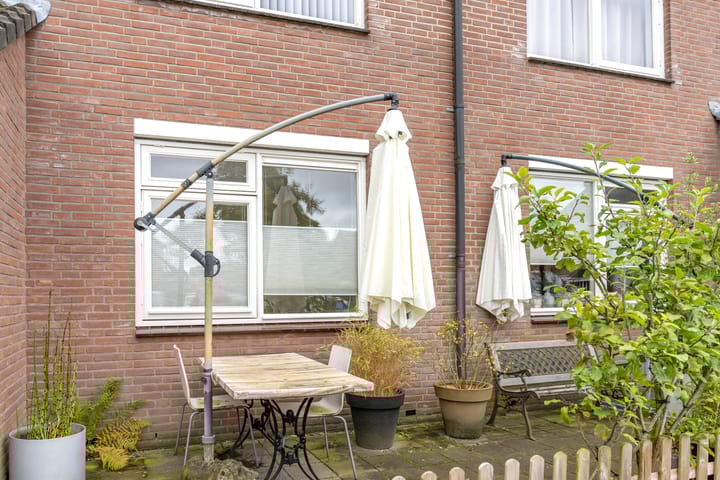 Photo 31 of Huzarenstraat 31