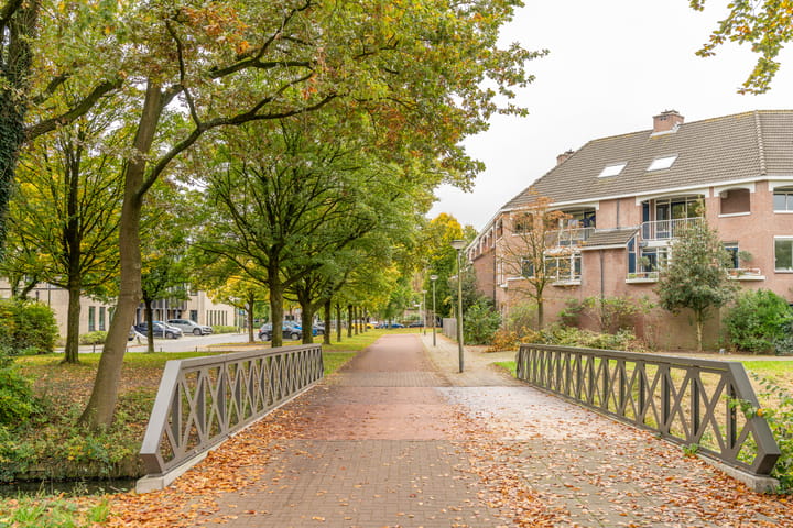 Photo 33 of Huzarenstraat 31