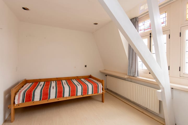 Photo 21 of Van Sonstraat 18