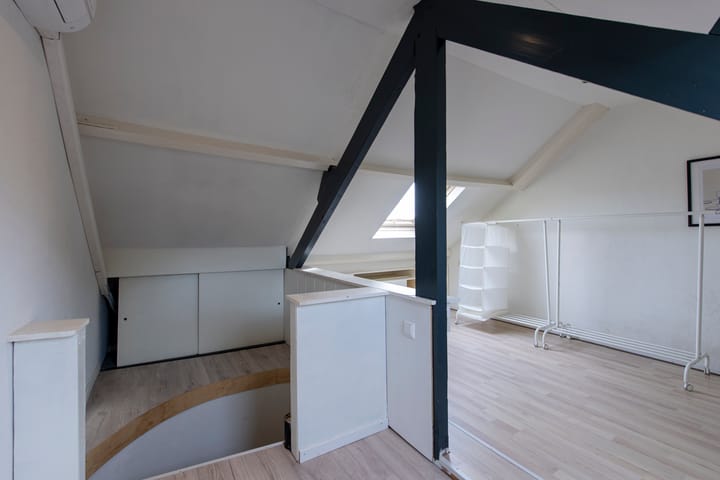 Photo 22 of Van Sonstraat 18